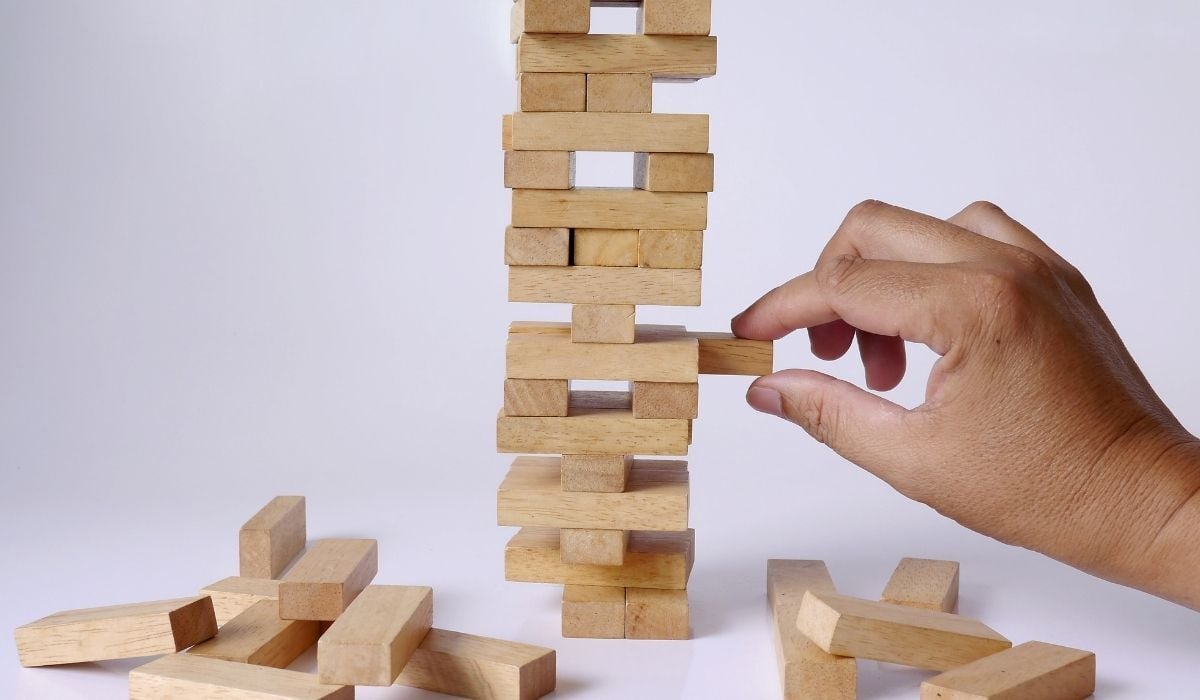 The Collapse of Renovo Jenga