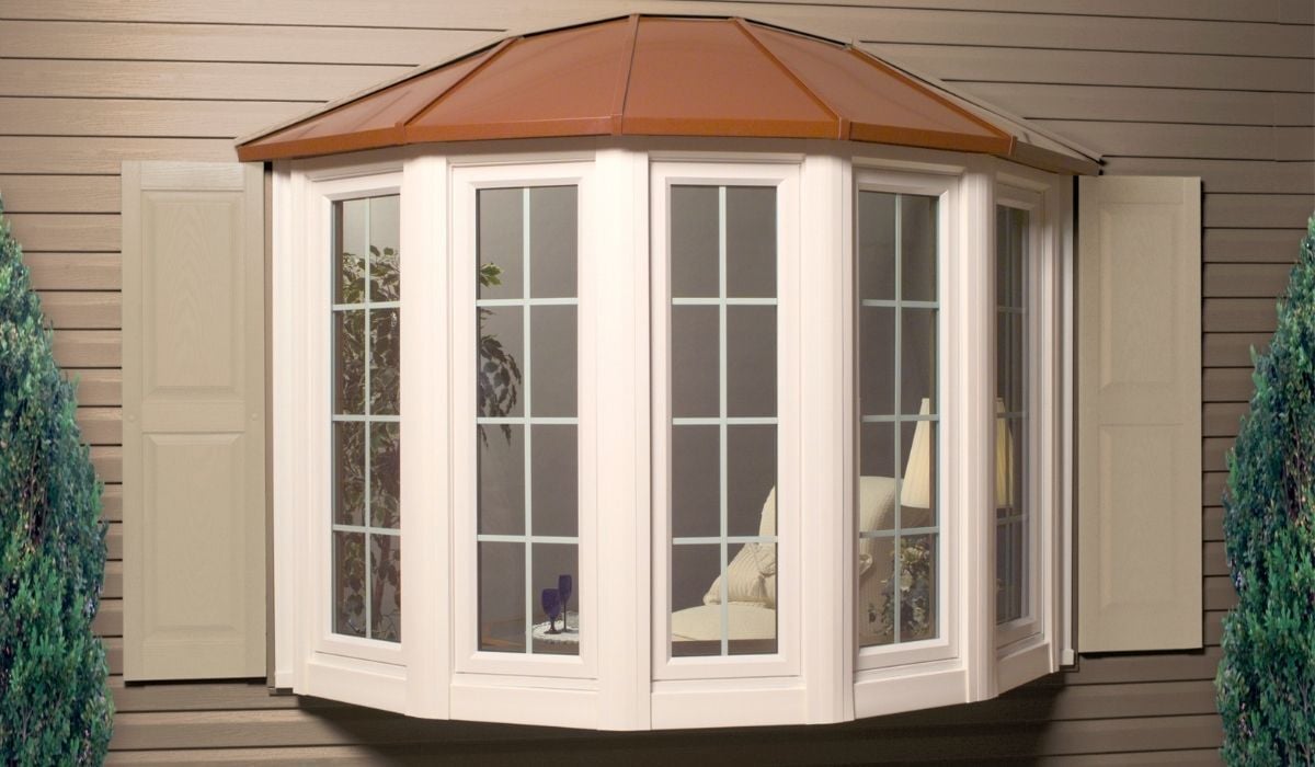 Bay Window by Joyce with 5 Panels