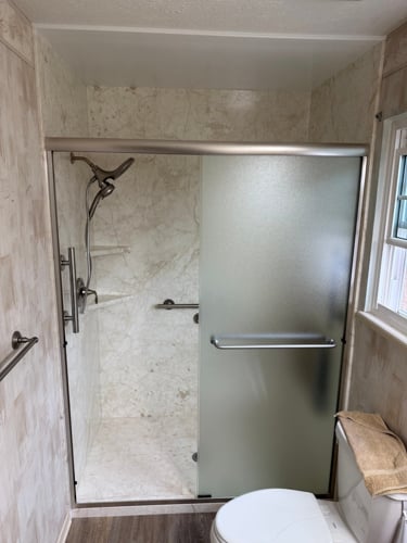 Lynch shower 1