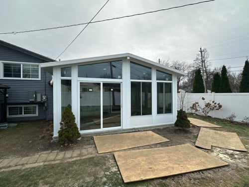 Thoen sunroom