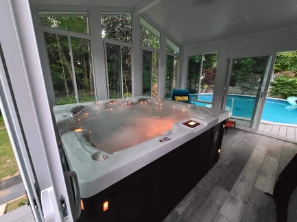 Accessories_hot tub or swim spa