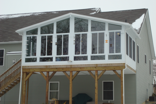 22-_oasis_sunrooms_coffman-construction-resized-600